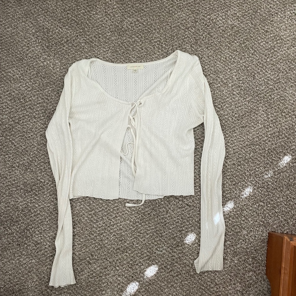 Cropped, tie, cardigan
